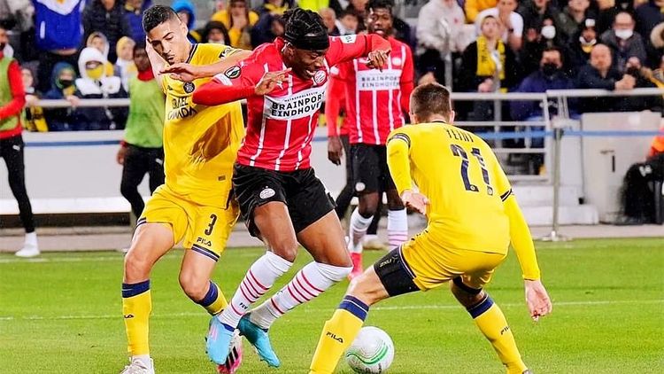 更向外界展 更向外界展