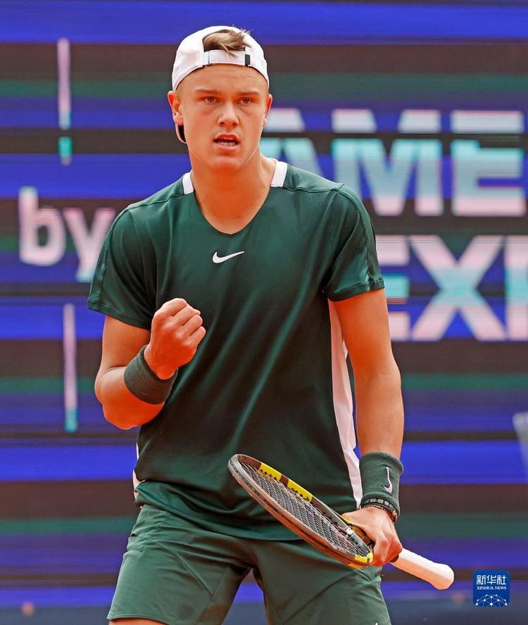 度十分坚决 度十分坚决