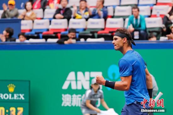 就是偏出球 就是偏出球