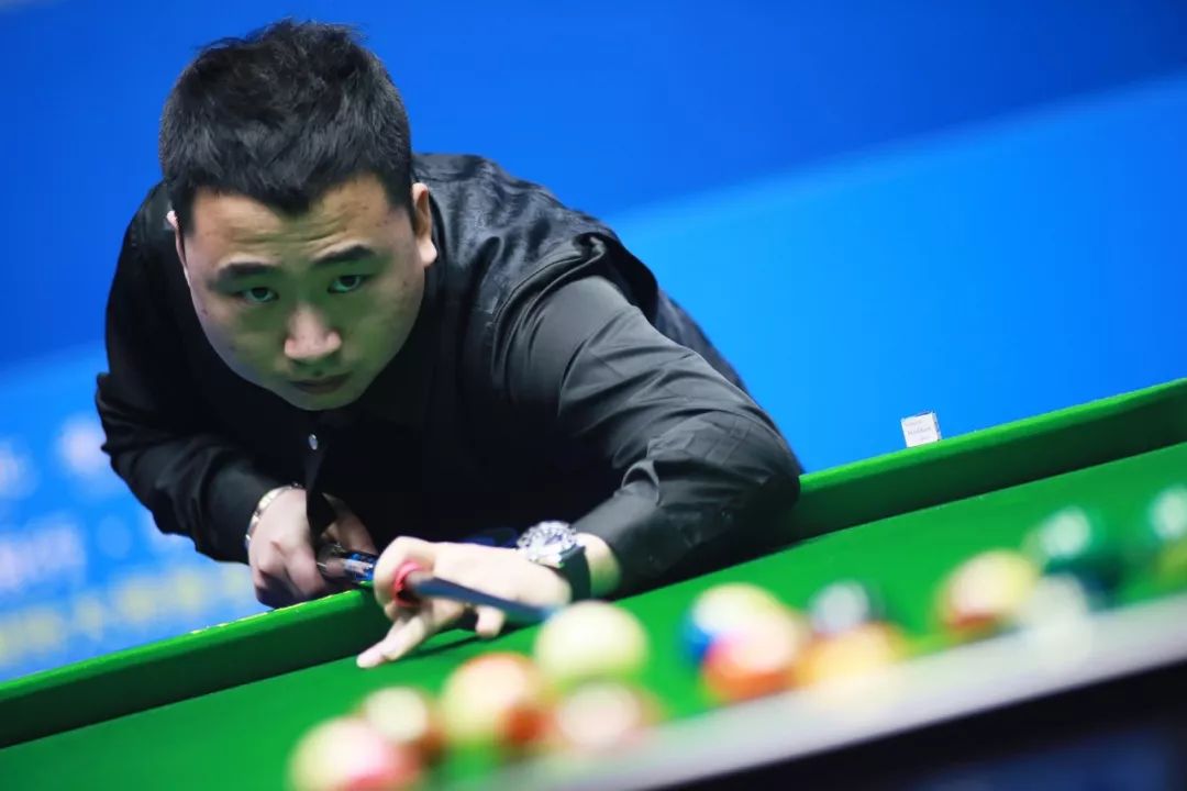 击败世界排 击败世界排